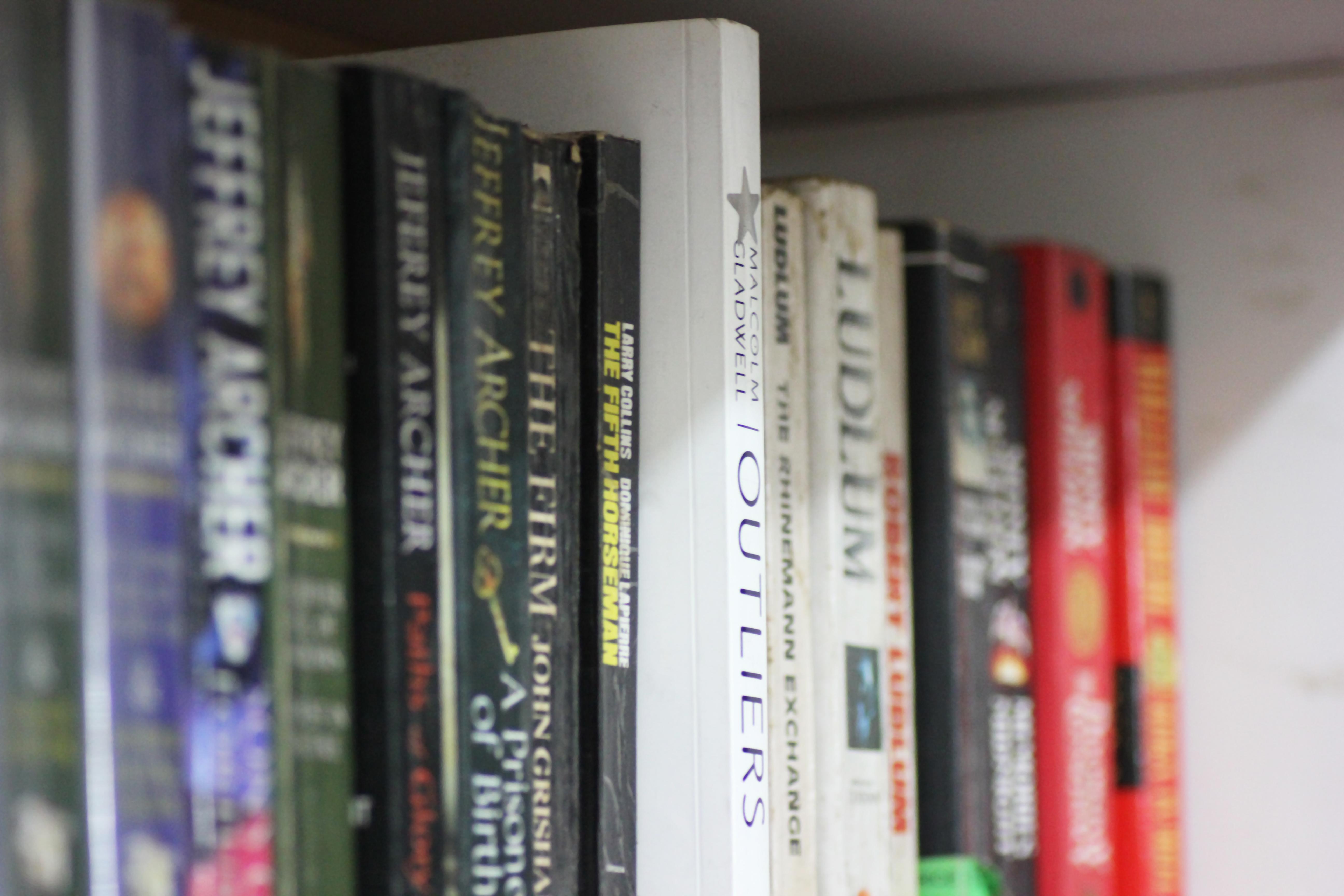 Reading over Your Shoulder: Social Readers and Privacy Law
